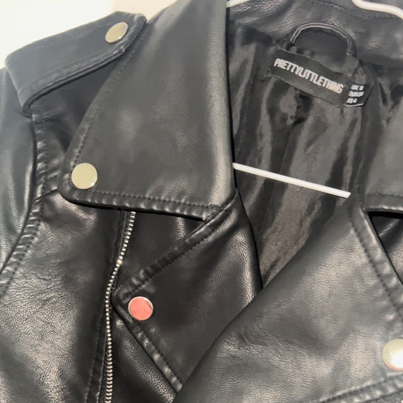 Cropped Faux Leather Jacket - Picture 14 of 14